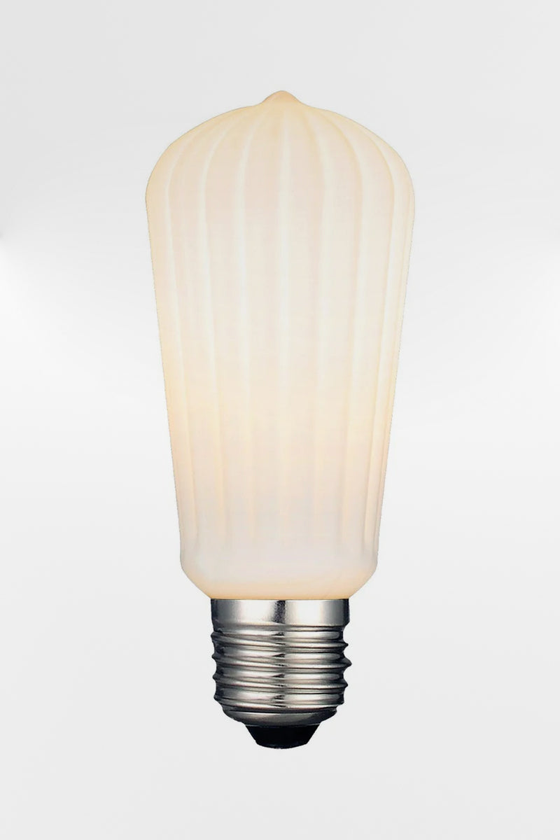 4W E27 Filament LED ST60 Waterfall Teardrop Opal 3000k Bulb E27 base. 