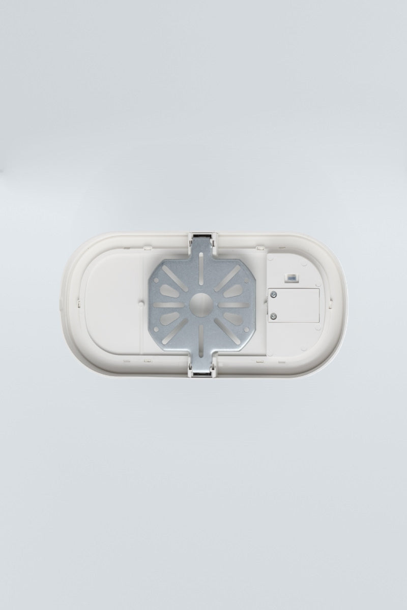 Back of the white polycarbonate rectanguler bunker light. 