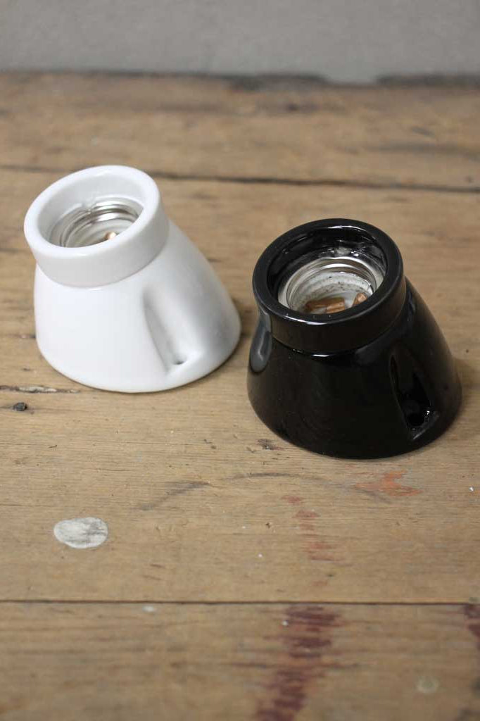 Ceramic batten holders in two finishes