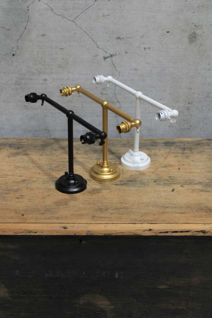 3 finishes of the WL29 double lampholder arm