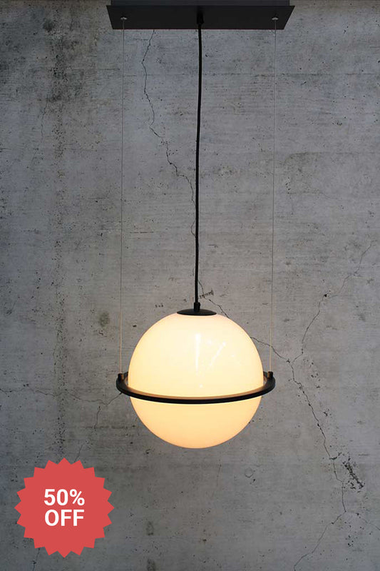 Bonnie-Halo-Pendant-Light with black cord