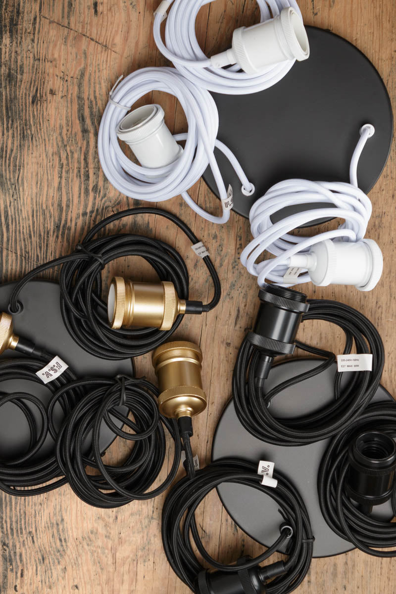 Three colour options for the 20cm circular ceiling rose pendant fixture with 3 cords in black, white and gold/brass. 