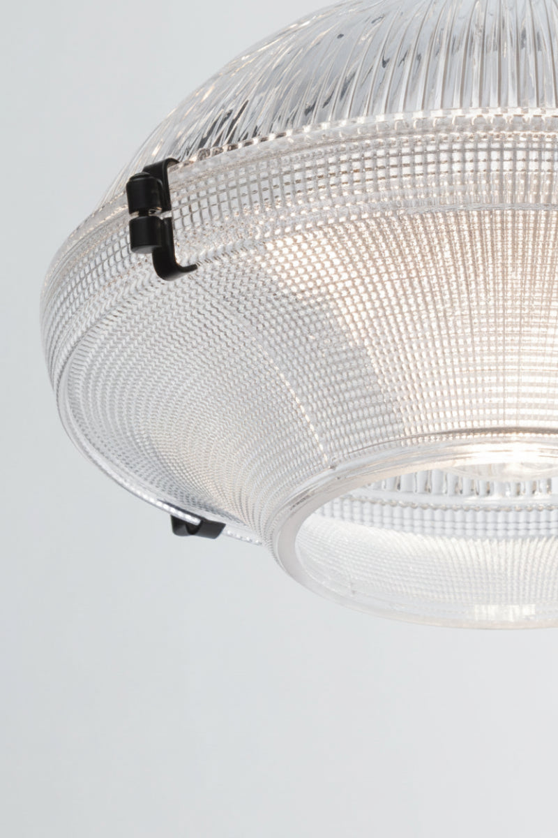 Close up of the lower open ended glass shade with holophane detailing