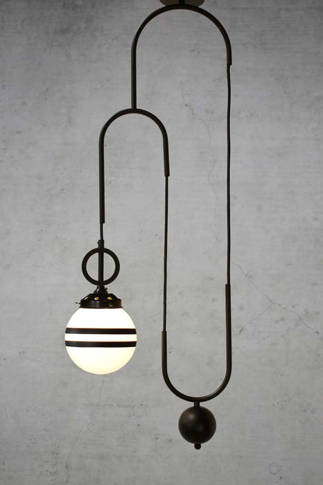 Pulley pendant with two stripe shade