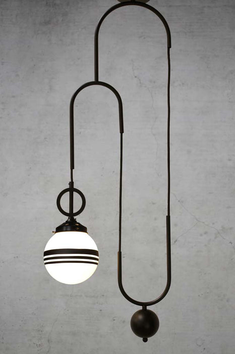 Pulley pendant with three stripe shade