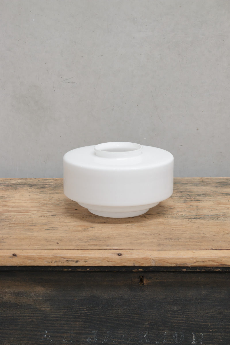 Regis Deco Glass Shade showcases true opal tone