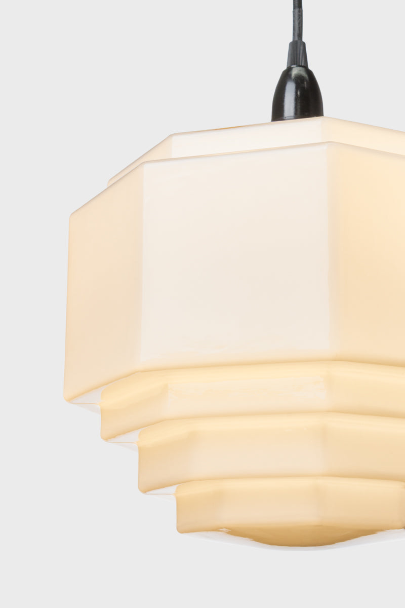 pendant light channelling the sophistication of the Deco era