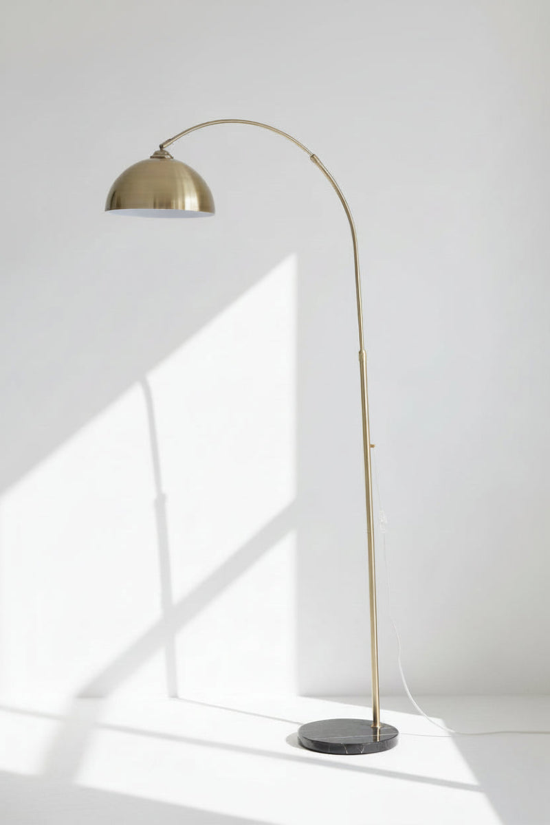 AntiqueBrass floor lamp with black marble base