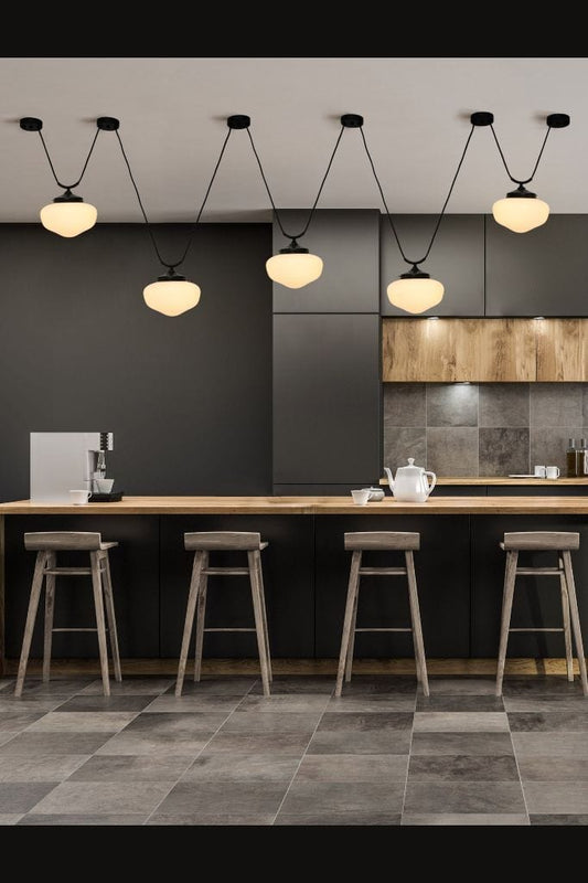 Trapeze pendant cord with shade