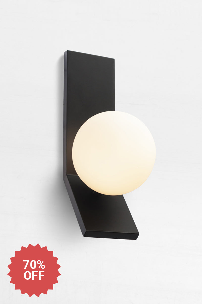 Brooklyn Vertical Orb Wall Sconce
