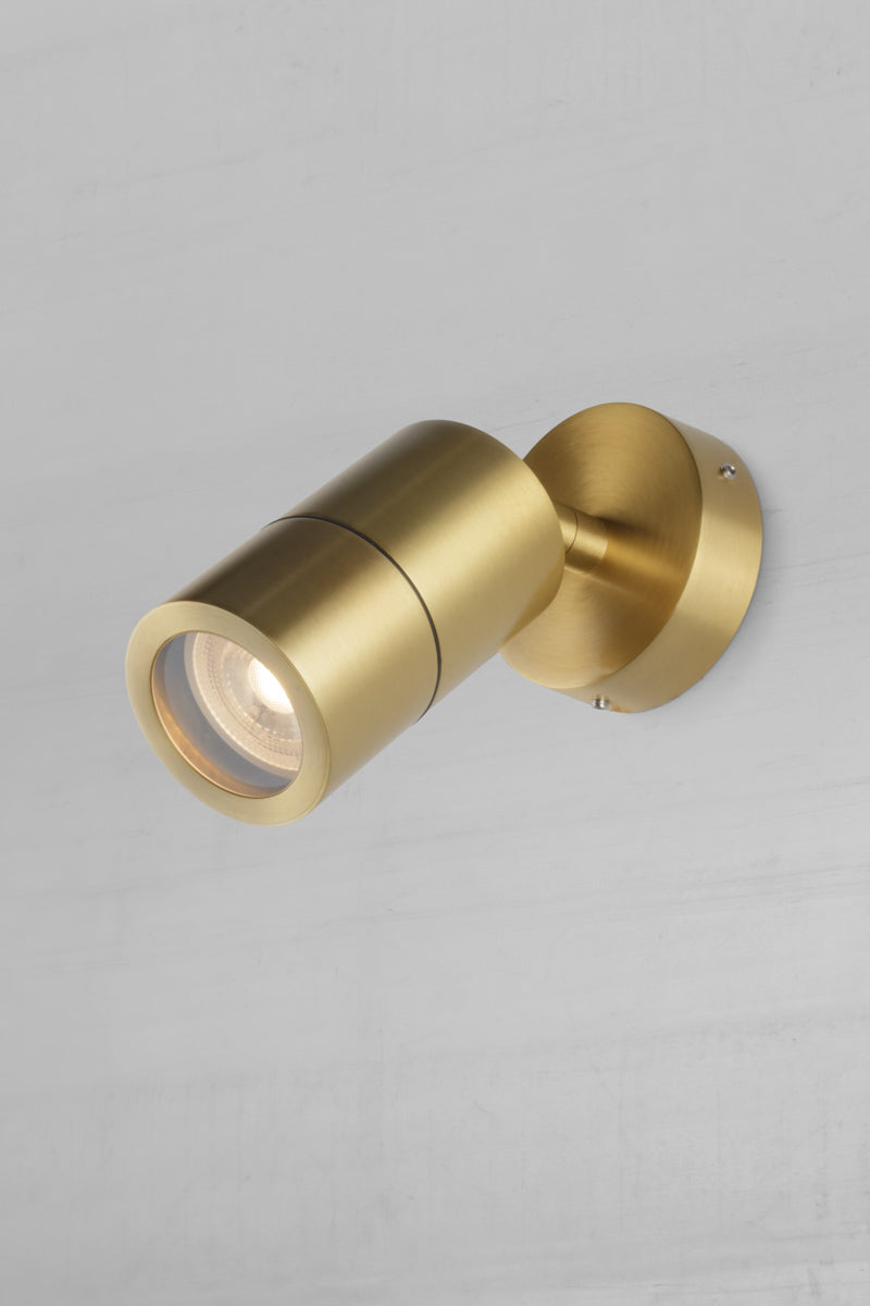 Brass outdoor adjustable spot light