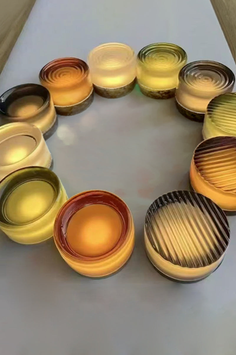 All the Laval smooth and sawtooth in different finishes arranged in a circle. 