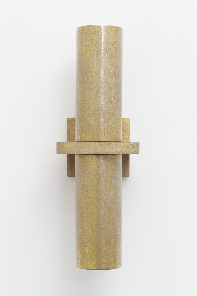 robust brass construction. Solid brass material makes it an ideal choice for coastal installations with outstanding resistance to corrosio
