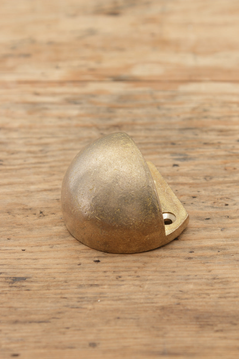 Age bronze finish on step light