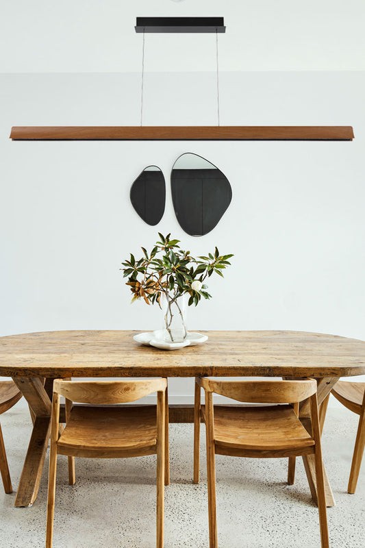 linear light over table