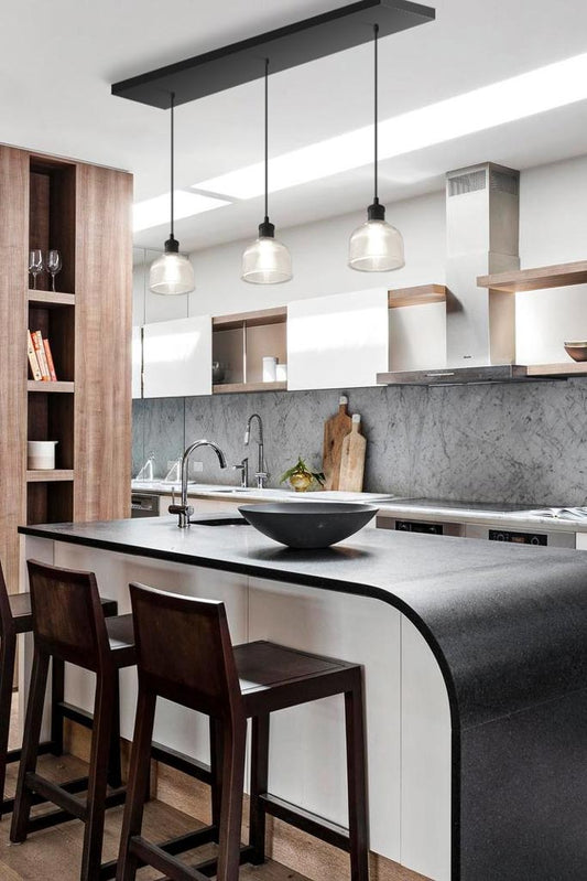 multi lights over kitchen island