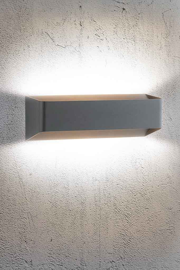 Shoreham Exterior Up Down LED Wall Light VIideo