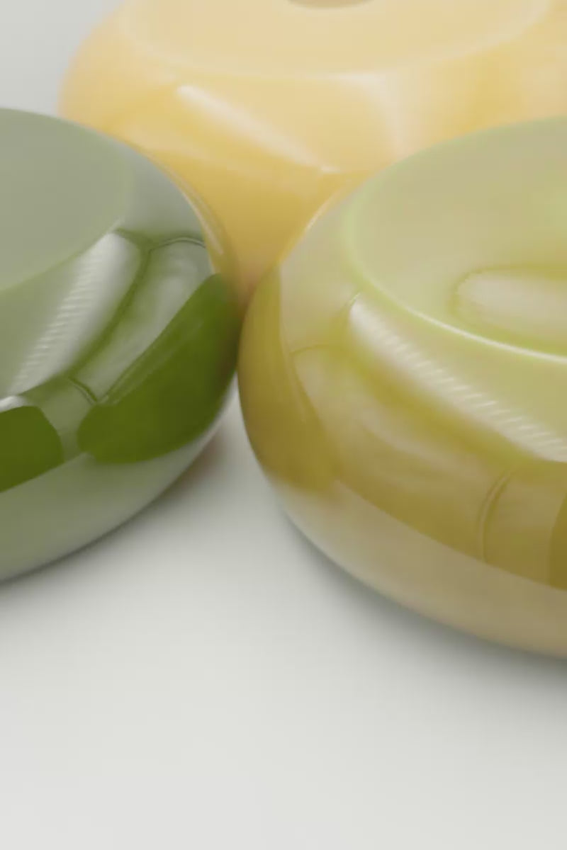 Video showcasing the three rich glossy glass finishes of the Avoca Shades.