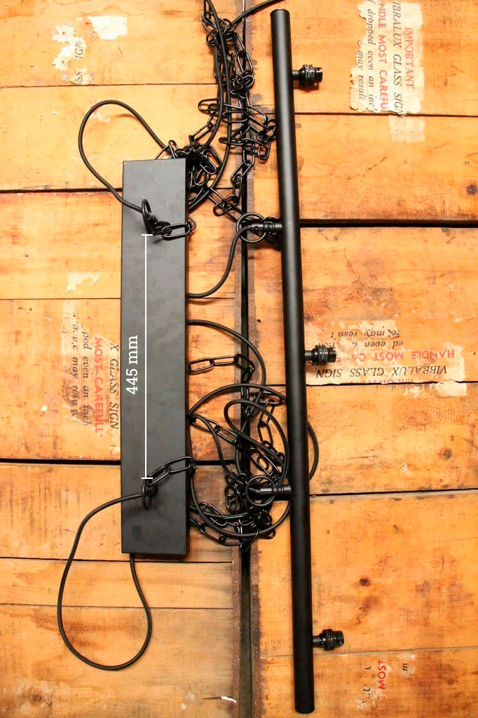 Metal bar with chain and cord suspension