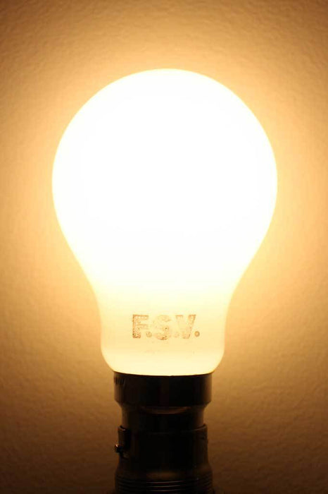 Round LED filament light bulb