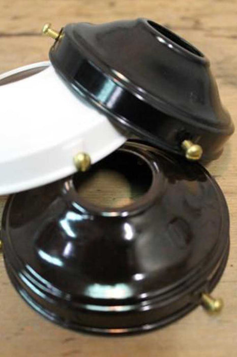 Bakelite lamp galleries in two finishes
