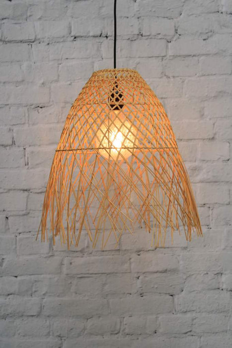 Natural rattan basket shade pendant light