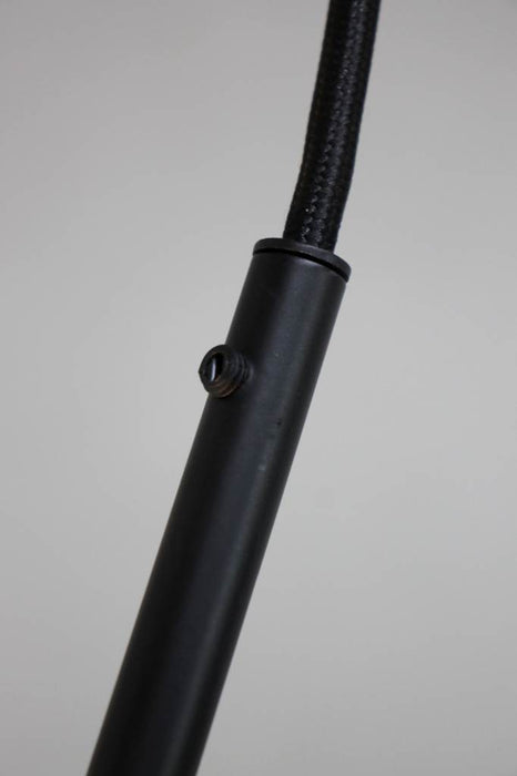 Blaclk metal tube and cord