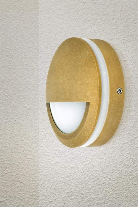 Brass exterior step light, eyelid design 