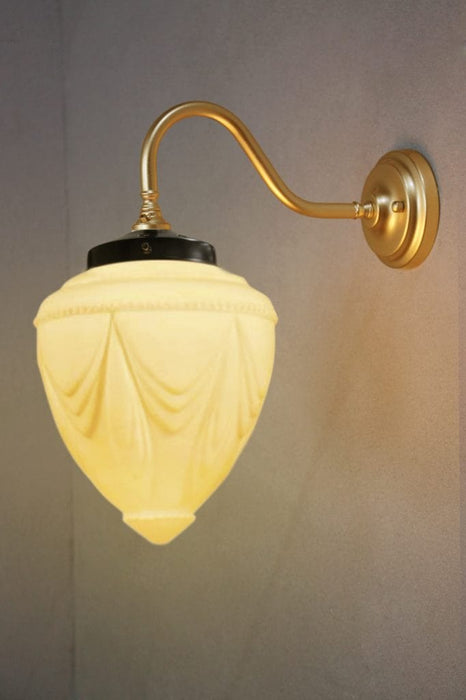 Chateau Gooseneck wall light in gold