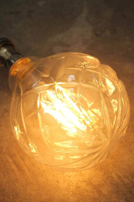 Cut glass bulb with dimmable led light bulbs and led filaments and low energy consumption