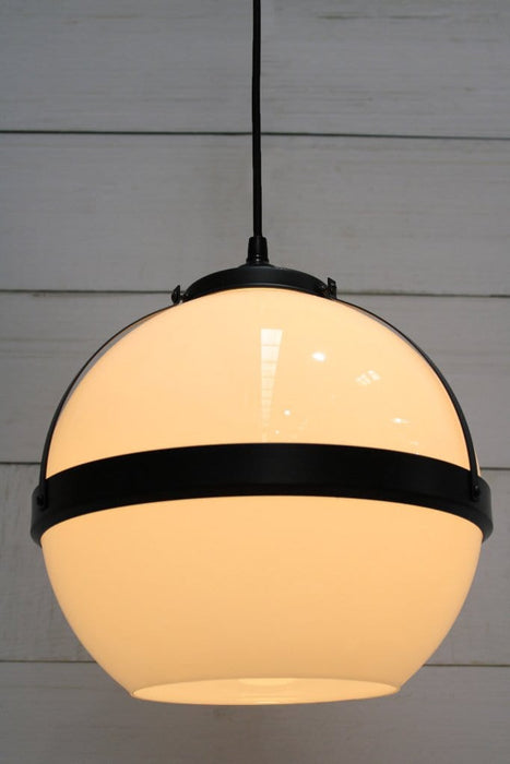 Huxley pendant with black cord and large open shade