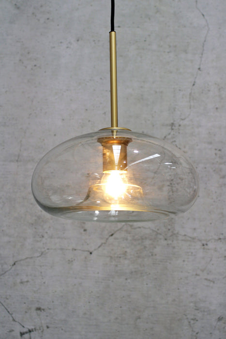 gold/brass finish cord with oval shade