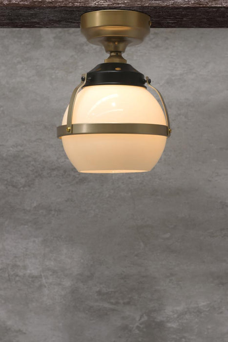 Huxley ceiling light with gold finish and small open shade