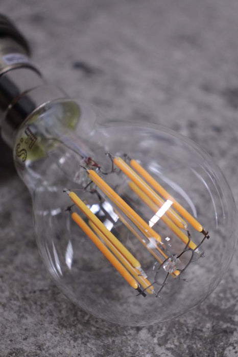 Dimmable LED filament bulb