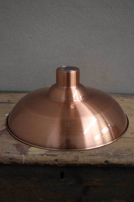 Steel shade with copper finish