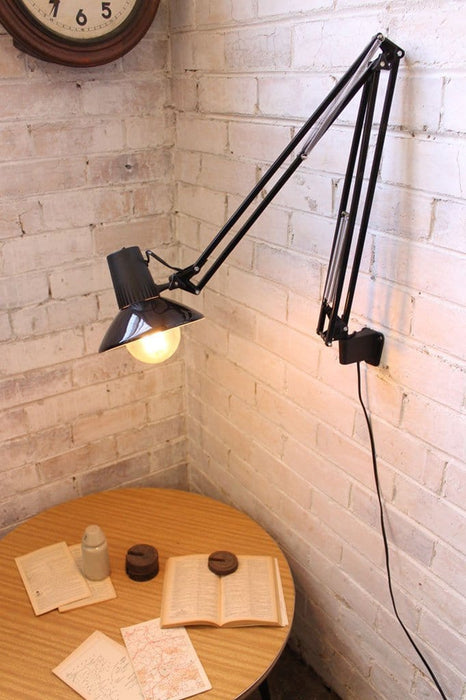 Superlux wall lamp attaches to the wall