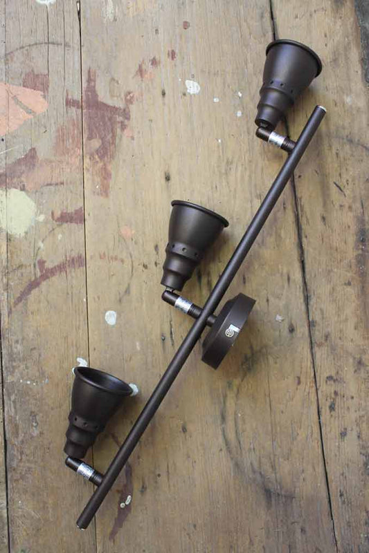 antique bronze 3 light spotlight