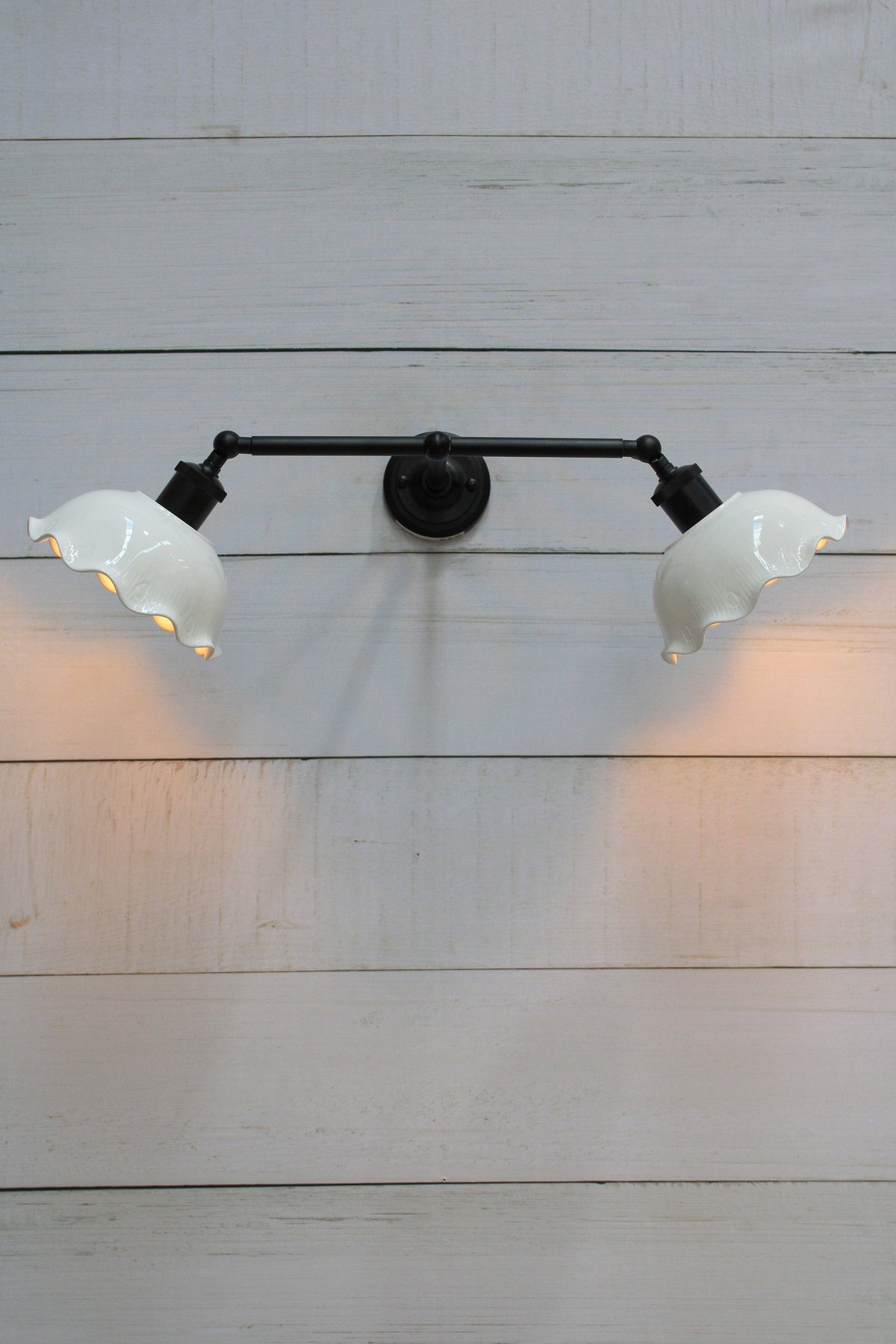 Struct Arm Light Toledo Ceramic Swivel Arm Wall Light – Fat Shack Vintage
