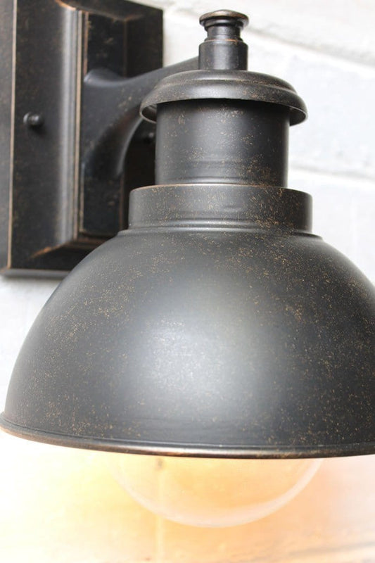 Expressway wall light with led bulb