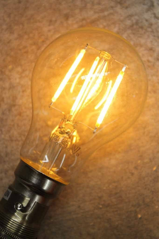 Led filament bulb a60 2w 2200k for festoon lighting table lamps floor lamps or pendant lights. not dimmable.